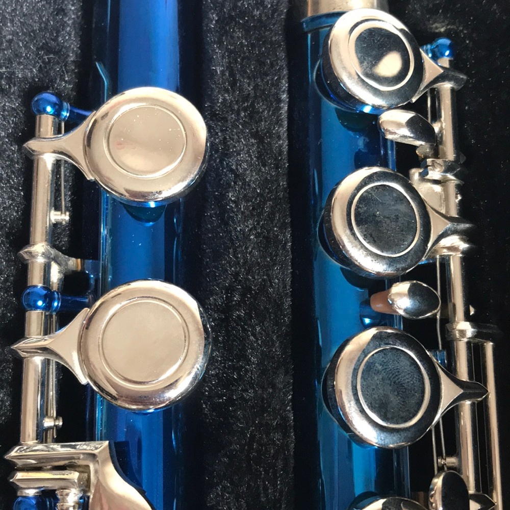 Flute - Picture 3 of 4
